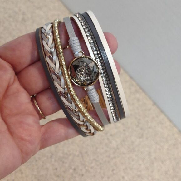 7" Leather Multi Strand Bracelet  - Picture 6 of 6